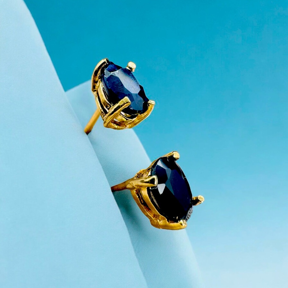 14 Karats Solid Gold With Natural yMidnight Blue Sapphire Earrings
